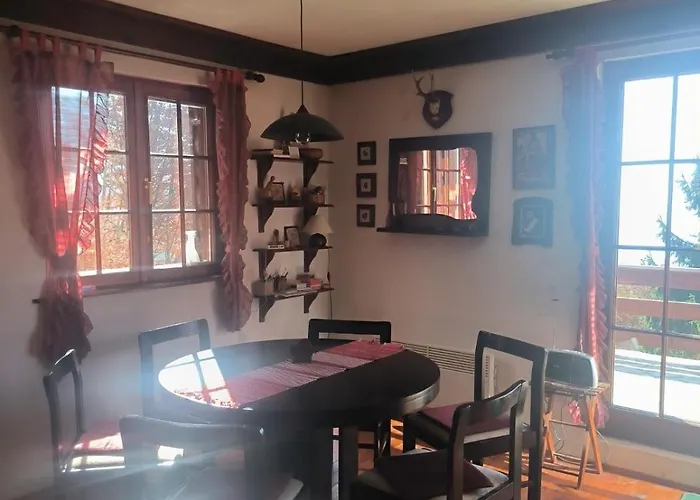 木屋 Mountain Borut *