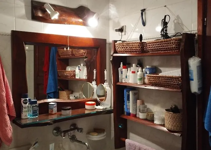 木屋 Mountain Borut